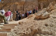 مع انطلاق الموسم السياحي.. وفد إنجليزي يزور تل العمارنة ويعزز حضور المنيا على خريطة السياحة