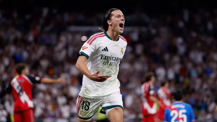 كاريراس يقلب الطاولة في ريال مدريد.. ليلة واحدة تكشف الظهير الذي لا يريد التنازل عن مكانه