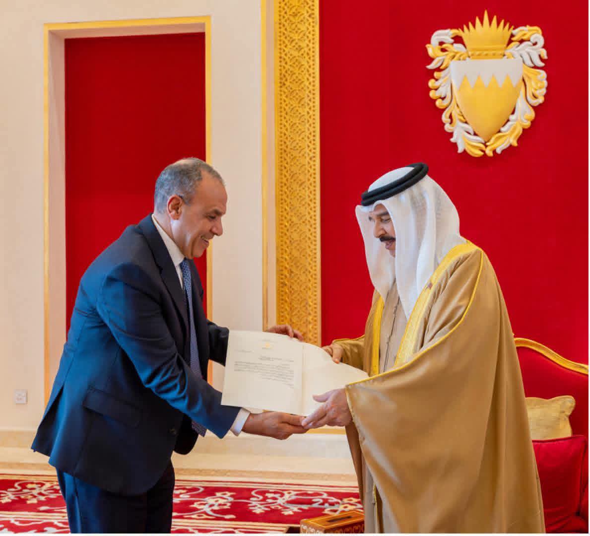 وزير الخارجية يؤكد تعزيز علاقات التعاون الثنائي بين مصر والبحرين